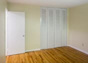 Thumbnail 11 of 24 - Taymil Holly House Bedroom