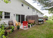 Thumbnail 22 of 24 - Taymil Holly House Patio Exterior
