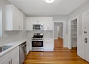 Thumbnail 13 of 20 - Taymil Winthrop Road Kitchen