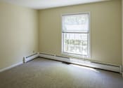 Thumbnail 13 of 40 - Taymil Woodruff Court Bedroom