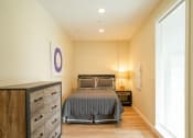 Thumbnail 23 of 30 - studio bedroom