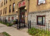 Thumbnail 7 of 34 - Galtier Street Building Entrance