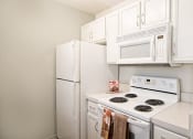 Thumbnail 10 of 26 - 07_p1409681_Woodland_Heights_Apartments_1_PhotoGallery