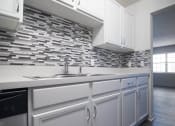 Thumbnail 22 of 26 - 19_p1409681_Woodland_Heights_Apartments_1_PhotoGallery