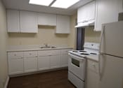 Thumbnail 21 of 32 - 2 Bedroom Kitchen