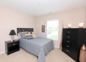 Thumbnail 11 of 21 - Bedroom at Stone Crossing, Springfield, 45503
