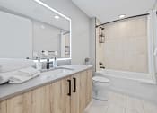 Thumbnail 14 of 14 - Modern bathroom.