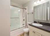Thumbnail 24 of 31 - Full Bath View