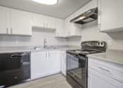 Thumbnail 9 of 24 - Majestic Bay Kitchen