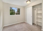 Thumbnail 16 of 18 - Bedroom with Closet Organizer