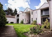 Thumbnail 2 of 40 - Sawyer Pointe Apartments - Scappoose, Oregon