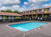 Thumbnail 4 of 31 - Pool