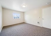 Thumbnail 9 of 25 - Bristol Court Bedroom