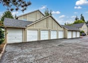 Thumbnail 31 of 36 - Garage