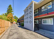 Thumbnail 17 of 17 - Camille Court Apartments Milwaukie, OR  Driveway