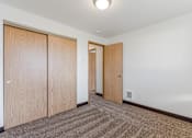 Thumbnail 26 of 34 - Rockwood Park Bedroom