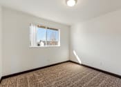 Thumbnail 25 of 34 - Rockwood Park Bedroom