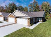Thumbnail 2 of 11 - Altoona IA Apartment Rentals Redwood Altoona Exterior Side