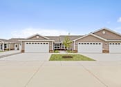 Thumbnail 9 of 13 - Batavia Township Ohio Apartment Rentals Redwood Living Redwood Batavia Township Exterior