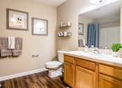 Thumbnail 8 of 8 - Perrysburg OH Apartment Rentals Redwood Perrysburg Fort Meigs Road Bathroom