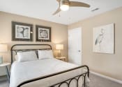 Thumbnail 6 of 8 - Shelby Township MI Apartment Rentals Redwood Shelby Township Bedroom