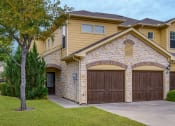 Thumbnail 20 of 51 - Garages Available at Riachi at One21, Plano, 75025