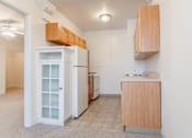 Thumbnail 15 of 31 - Gourmet Kitchen at Lifestyle Apartments at Syracuse, Syracuse, NY, 13203