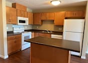 Thumbnail 20 of 26 - 2 bedroom kitchen