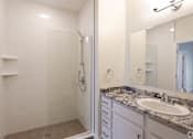 Thumbnail 9 of 10 - Bathroom