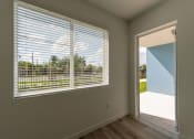 Thumbnail 12 of 39 - Solimar Interior