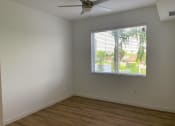 Thumbnail 6 of 32 - Interior5
