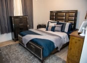 Thumbnail 10 of 43 - Bedroom