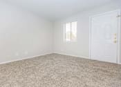Thumbnail 16 of 26 - Vacant Living Area at Castlewood Apartments, Clute, TX, 77531