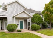 Thumbnail 17 of 20 - Private, covered front entrance porch