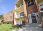 Thumbnail 53 of 64 - building exterior at Aspen Village, Cincinnati, OH