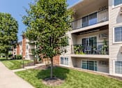 Thumbnail 60 of 74 - building exteriors/grounds at Fairfield Pointe, Fairfield, OH