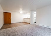 Thumbnail 50 of 57 - Master Carpeting at Bristol Ridge, Urbandale, IA