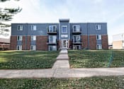 Thumbnail 13 of 13 - Exterior building view at Lake Shore Place Apartments, IA, 50021