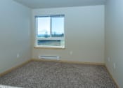 Thumbnail 12 of 22 - Bedroom