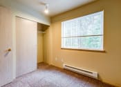 Thumbnail 19 of 27 - 4th Bedroom