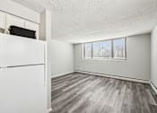 Thumbnail 9 of 39 - Como Court Apartments, 1 Bedroom, Minneapolis, Dinkytown