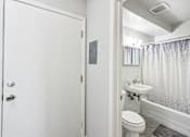 Thumbnail 36 of 39 - Como Court Apartments, 1 Bedroom, Minneapolis, Dinkytown