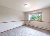 Thumbnail 4 of 20 - Minnehaha Apartments, Minneapolis, MN
