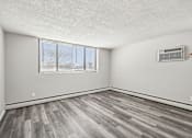 Thumbnail 12 of 39 - Como Court Apartments, 1 Bedroom, Minneapolis, Dinkytown