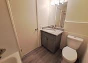 Thumbnail 6 of 39 - Corinthian Apartments Richfield, MN Bathroom