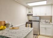 Thumbnail 8 of 18 - Kitchen_Studio_Sea_Pines_Studio