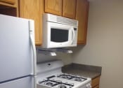 Thumbnail 3 of 6 - Frederick at Courthouse kitchen