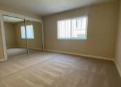 Thumbnail 8 of 41 - small bedroom