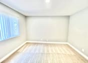 Thumbnail 11 of 27 - Small Bedroom
