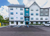 Thumbnail 24 of 24 - Gavin Point Apartments | Jacksonville, FL | Exterior
